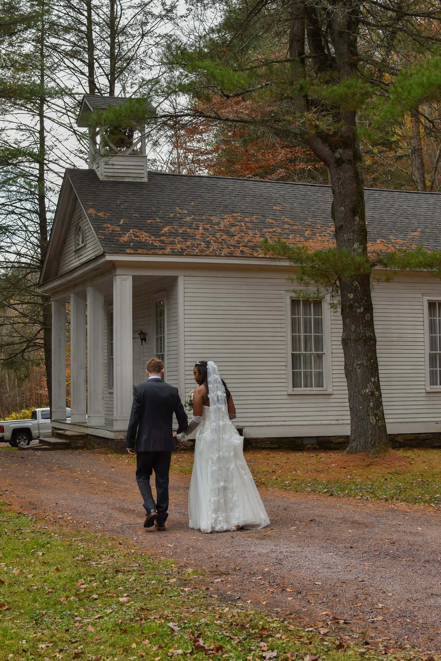 Leaves Falling Down | Floral Wedding Veil