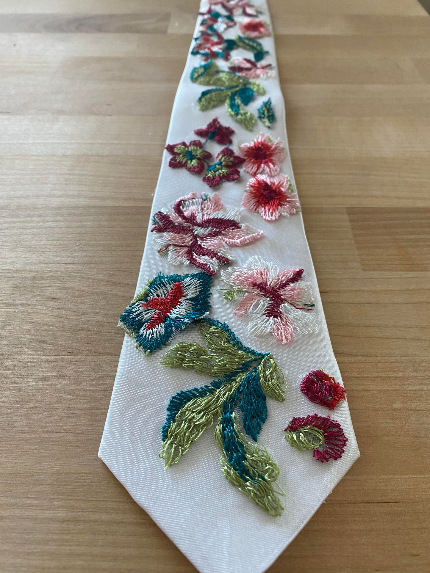 Jewel | Floral Tie