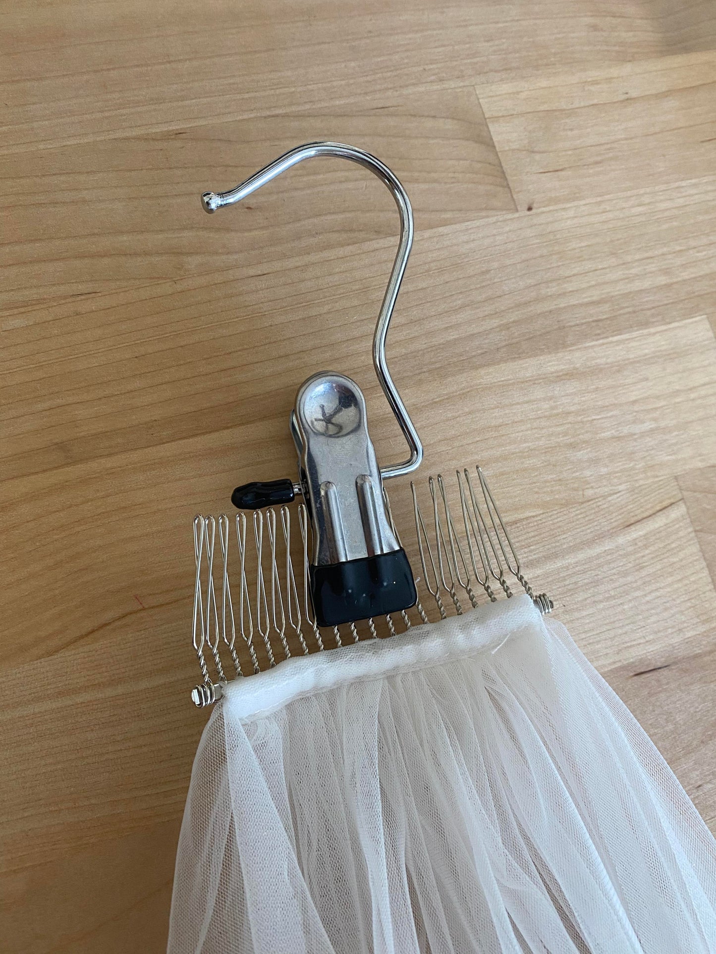 Clip Hanger