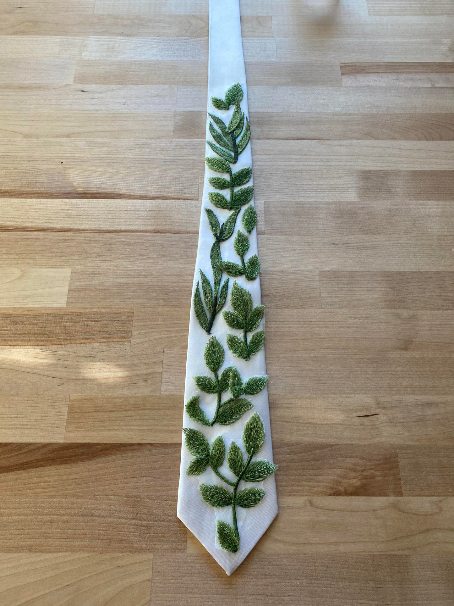 Evermore | Greenery Tie