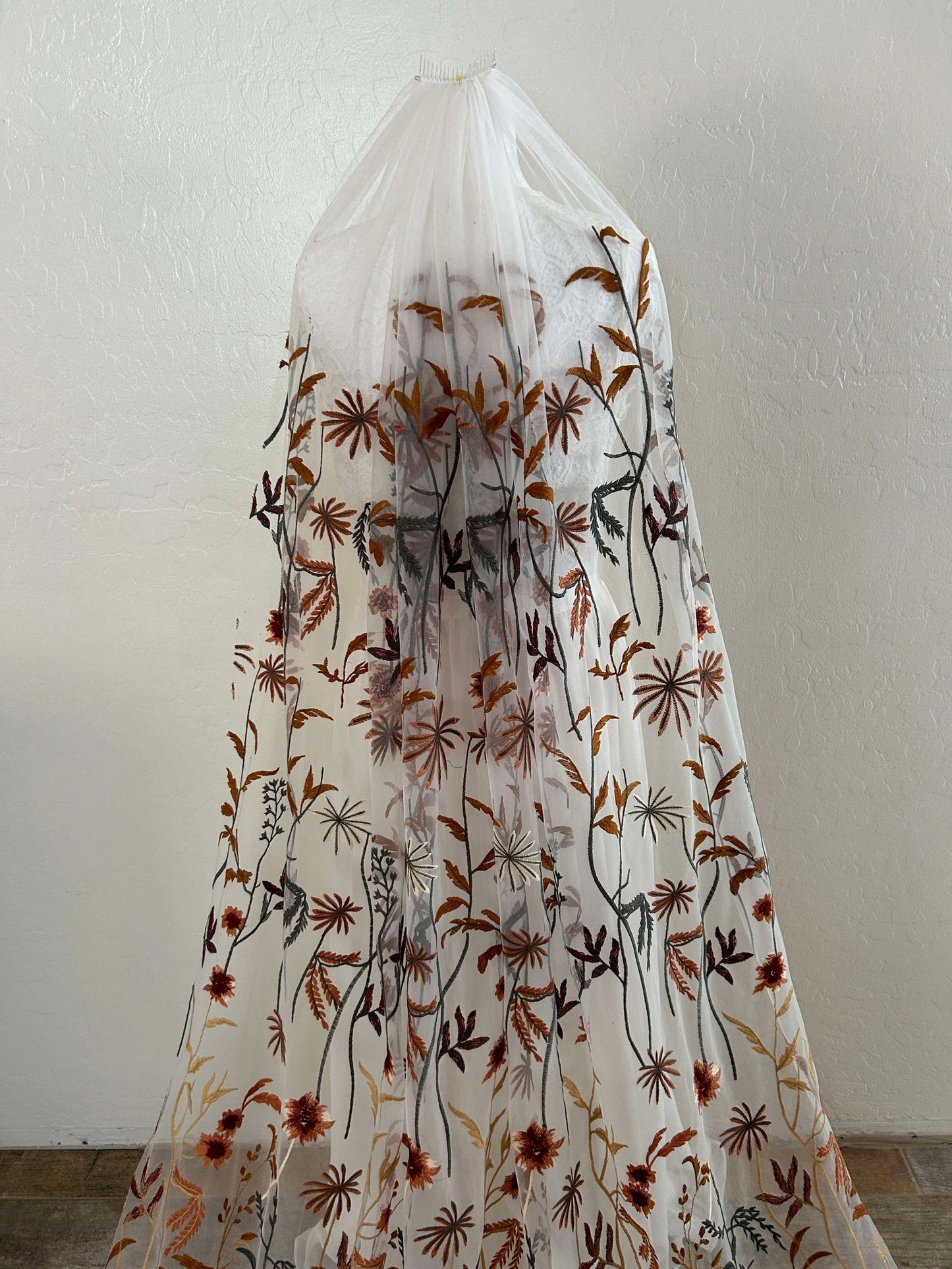 Autumn Leaves Falling | WHITE TULLE | Floral Wedding Veil