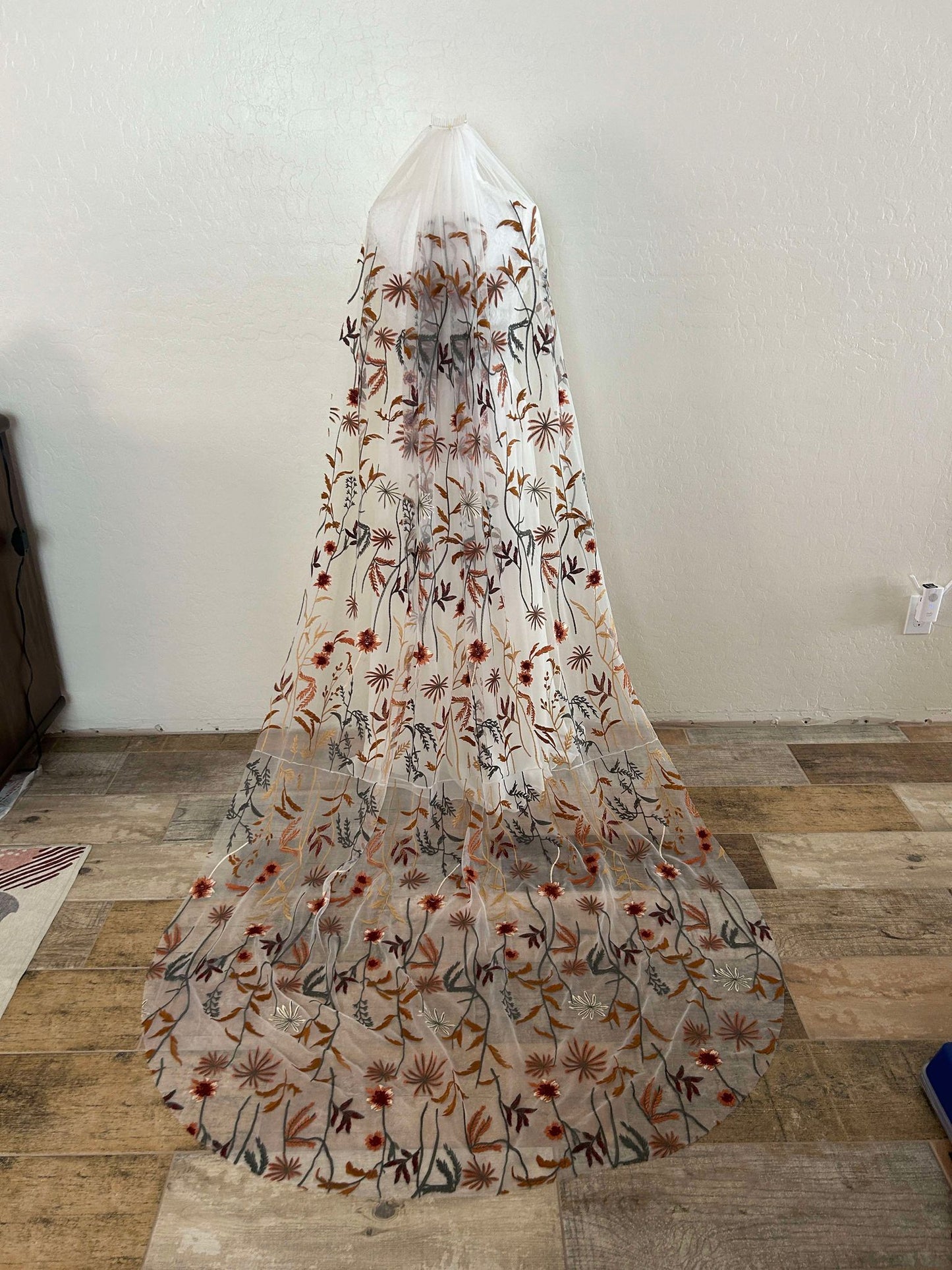 Autumn Leaves Falling | WHITE TULLE | Floral Wedding Veil