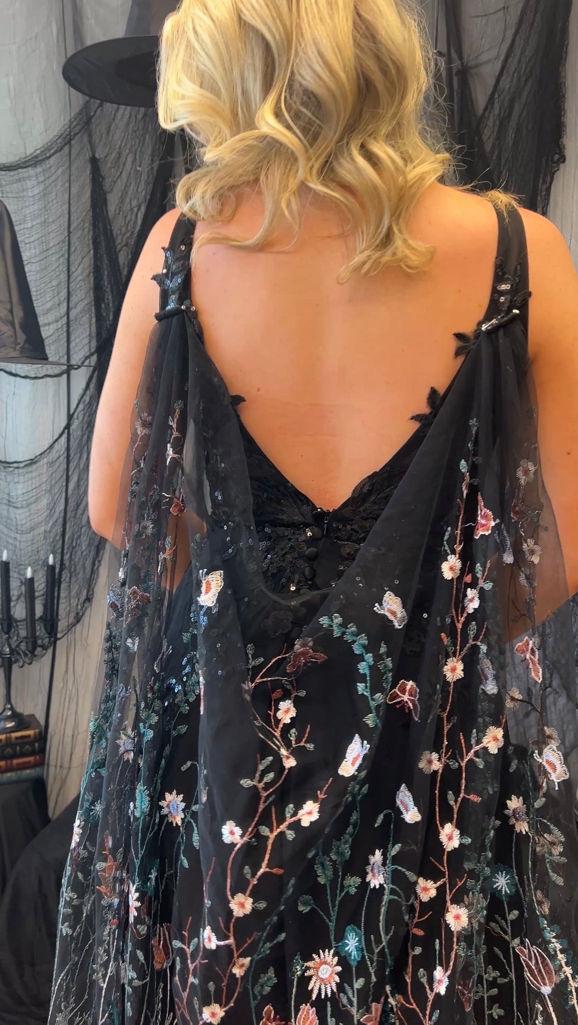 Green Wildflower Cape | Black Tulle