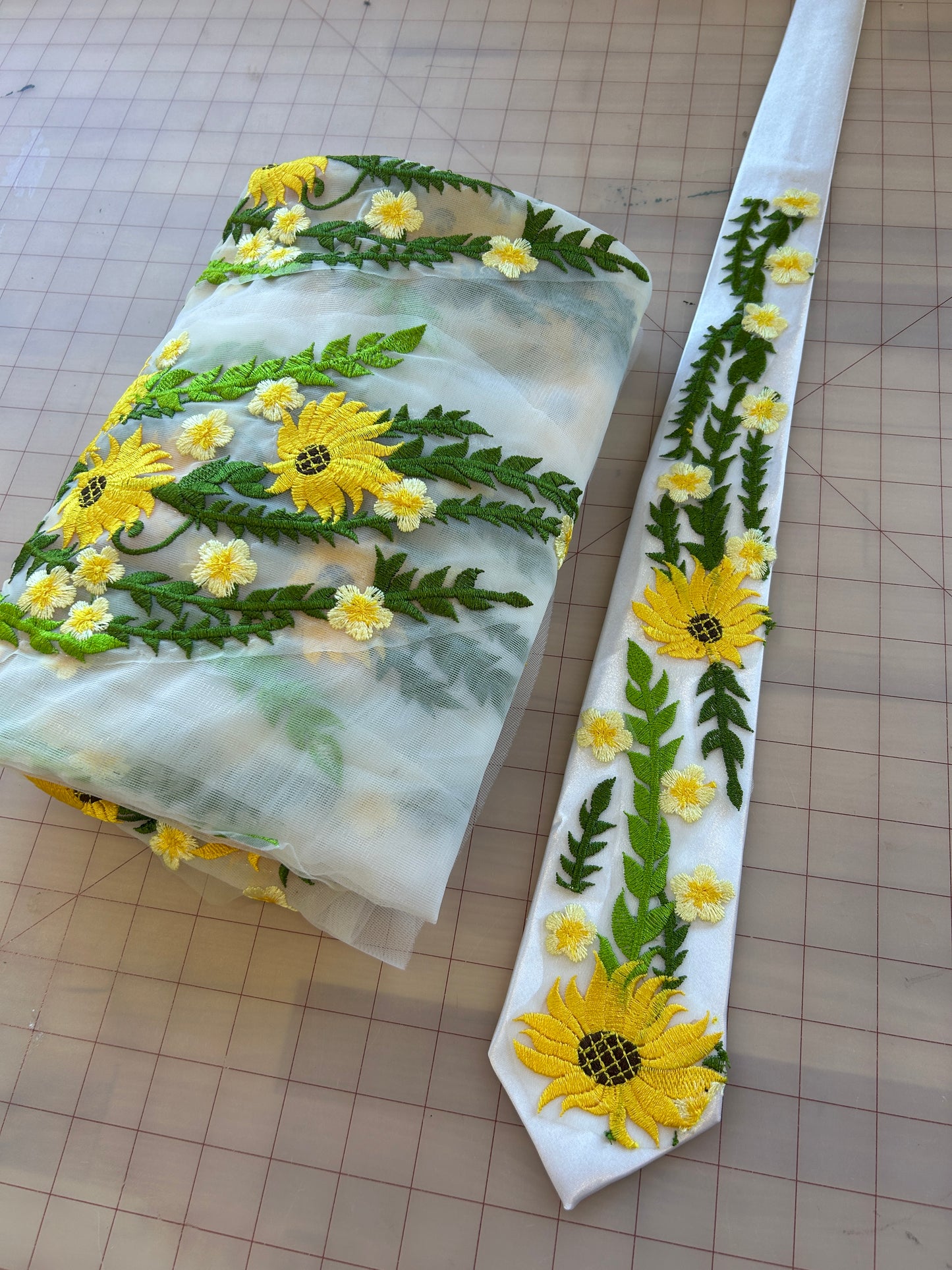 Wild Sunflower | Floral Tie