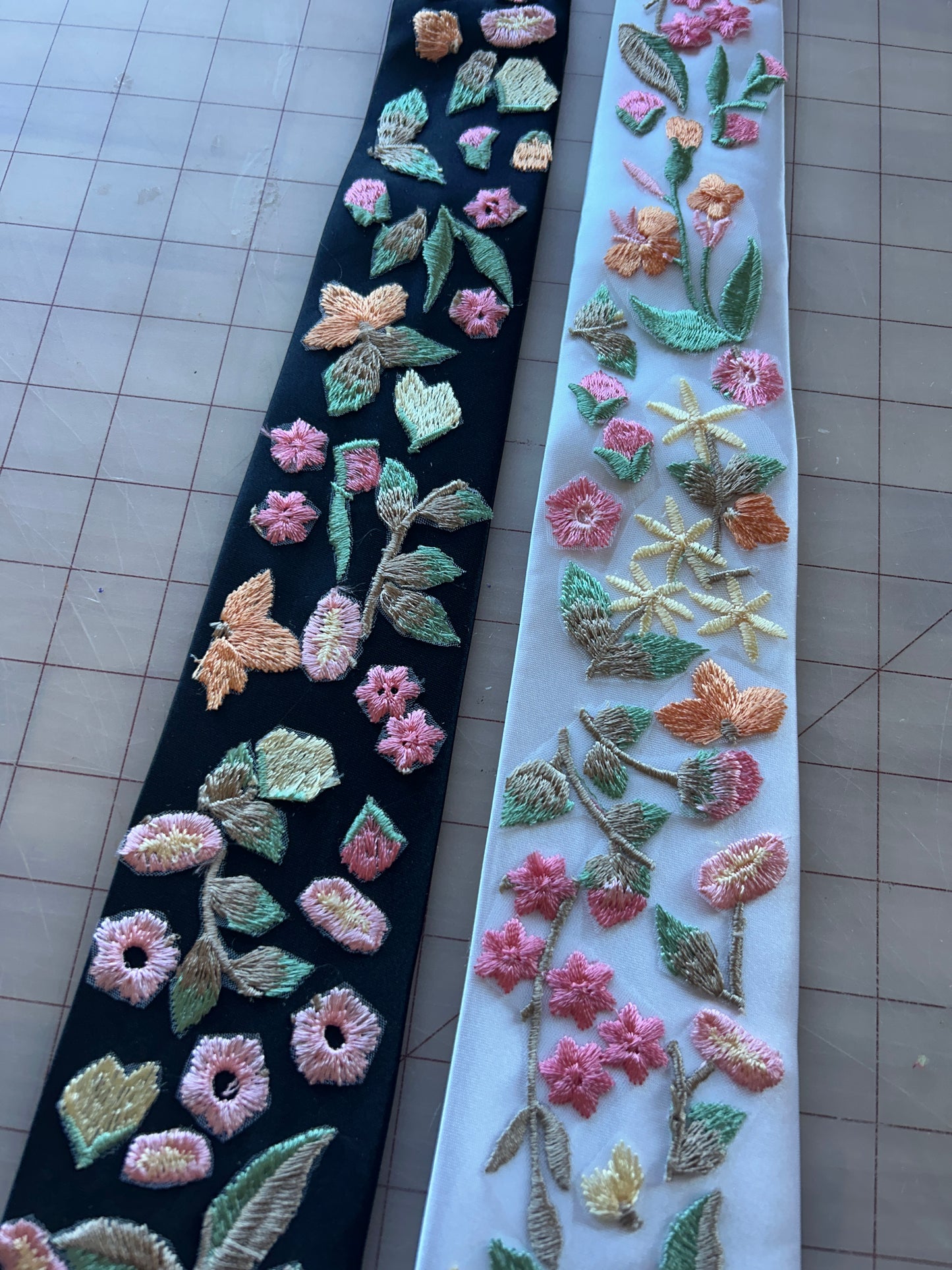 Springtime | Floral Bow Tie