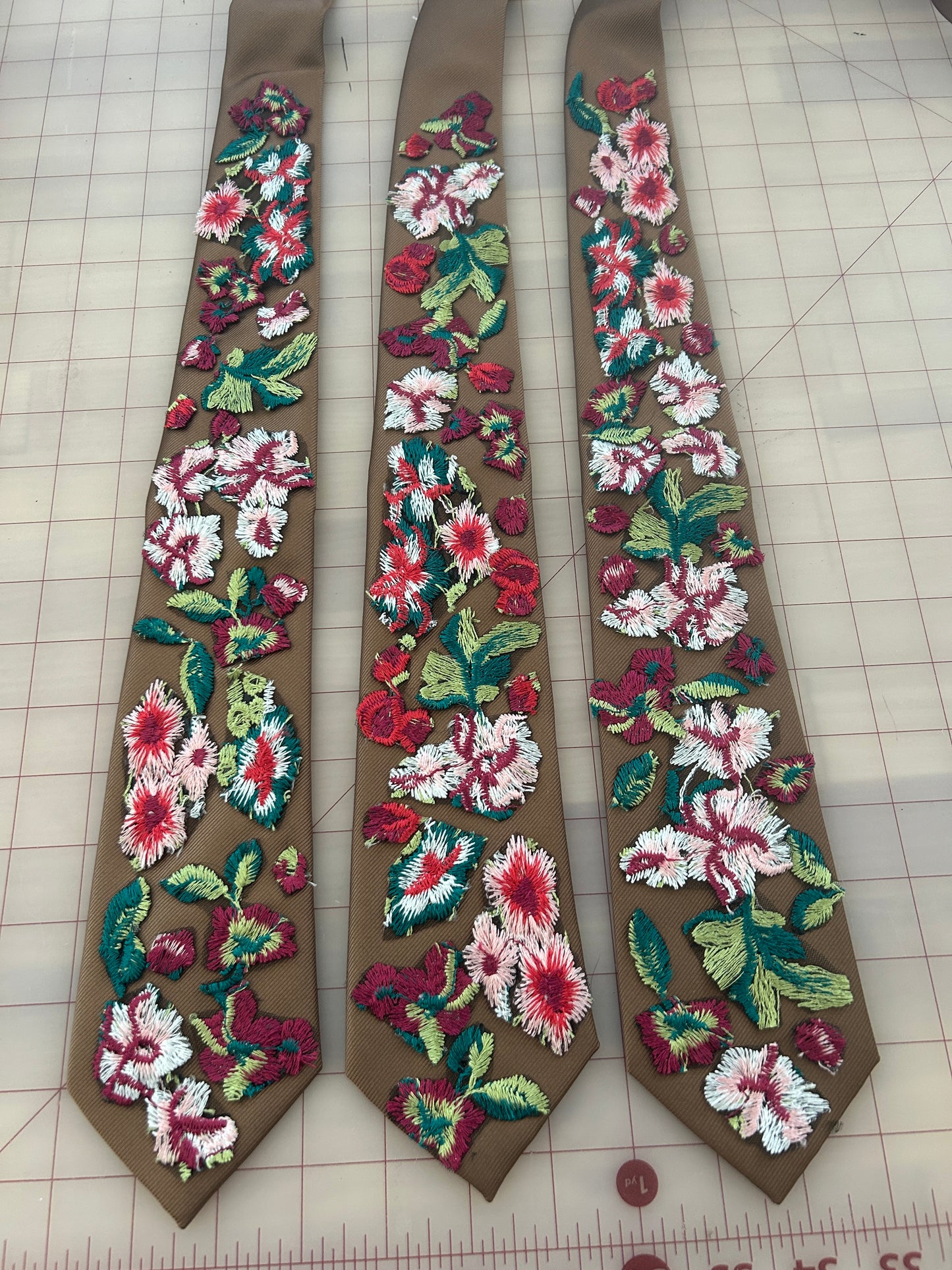Jewel | Floral Tie