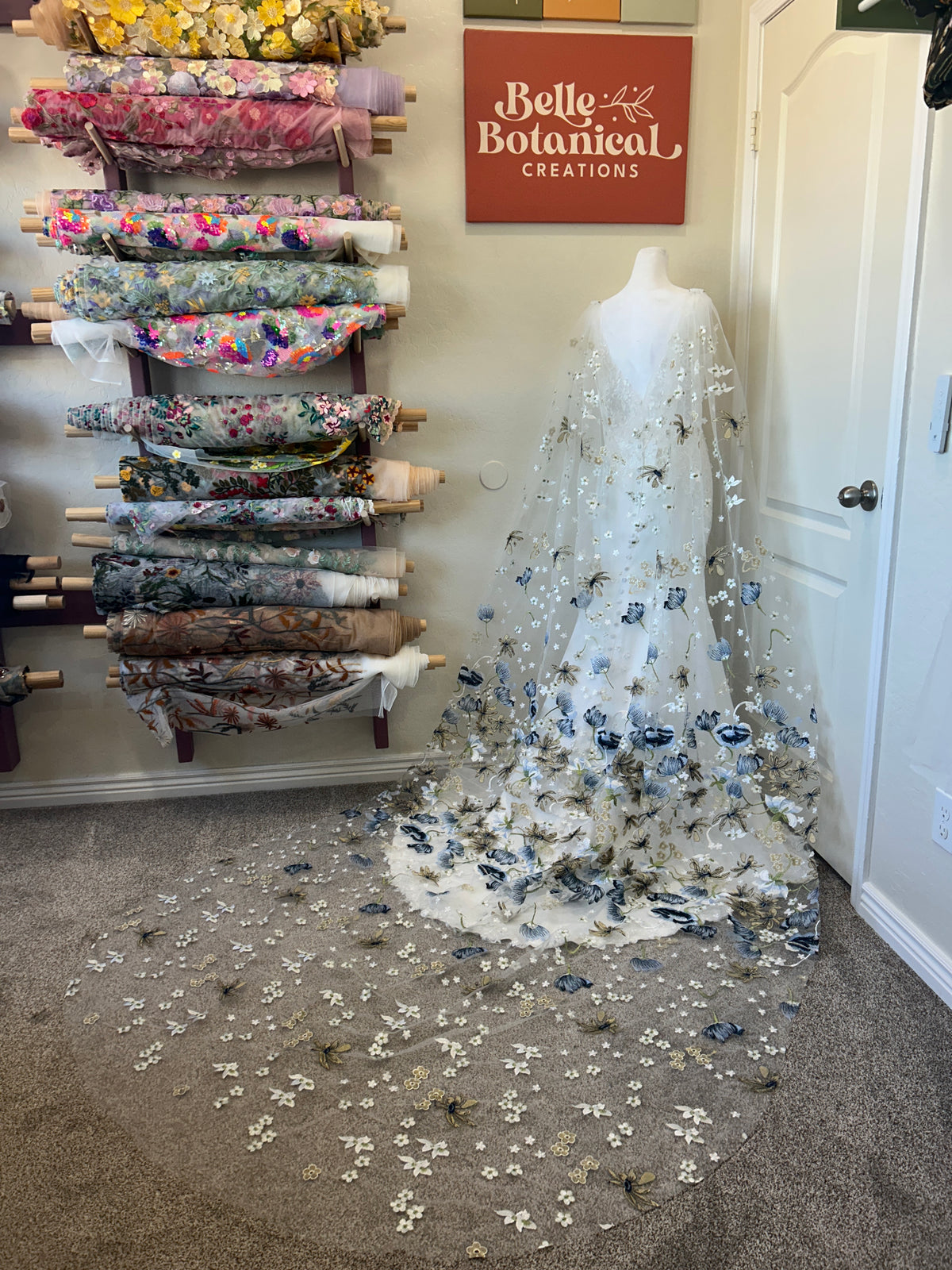Blue Winter Cape | Floral Wedding