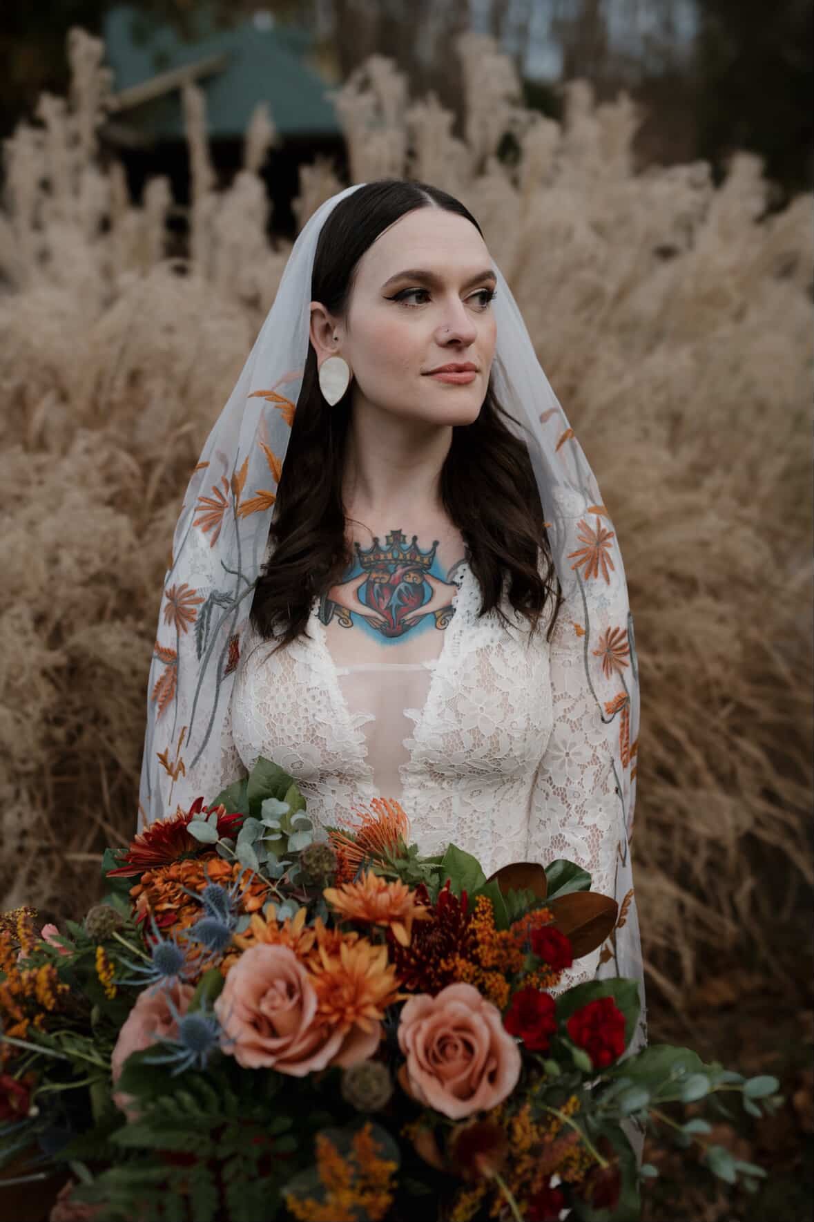 Autumn Leaves Falling | WHITE TULLE | Floral Wedding Veil
