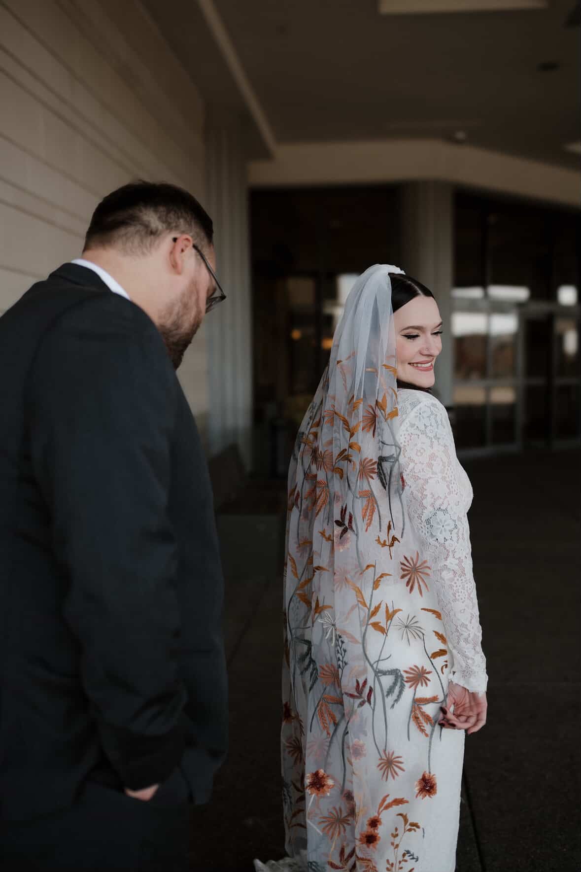 Autumn Leaves Falling | WHITE TULLE | Floral Wedding Veil