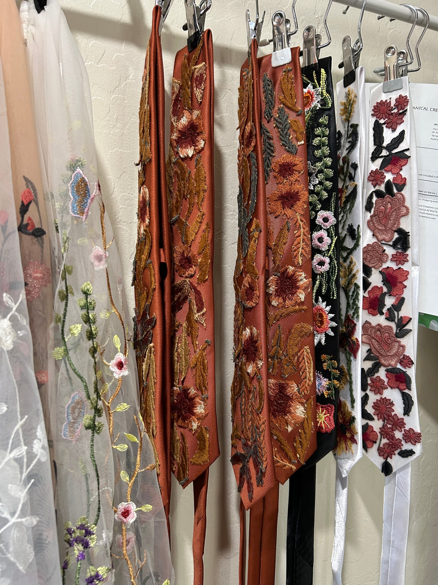 Autumn Leaves Falling | Floral Tie