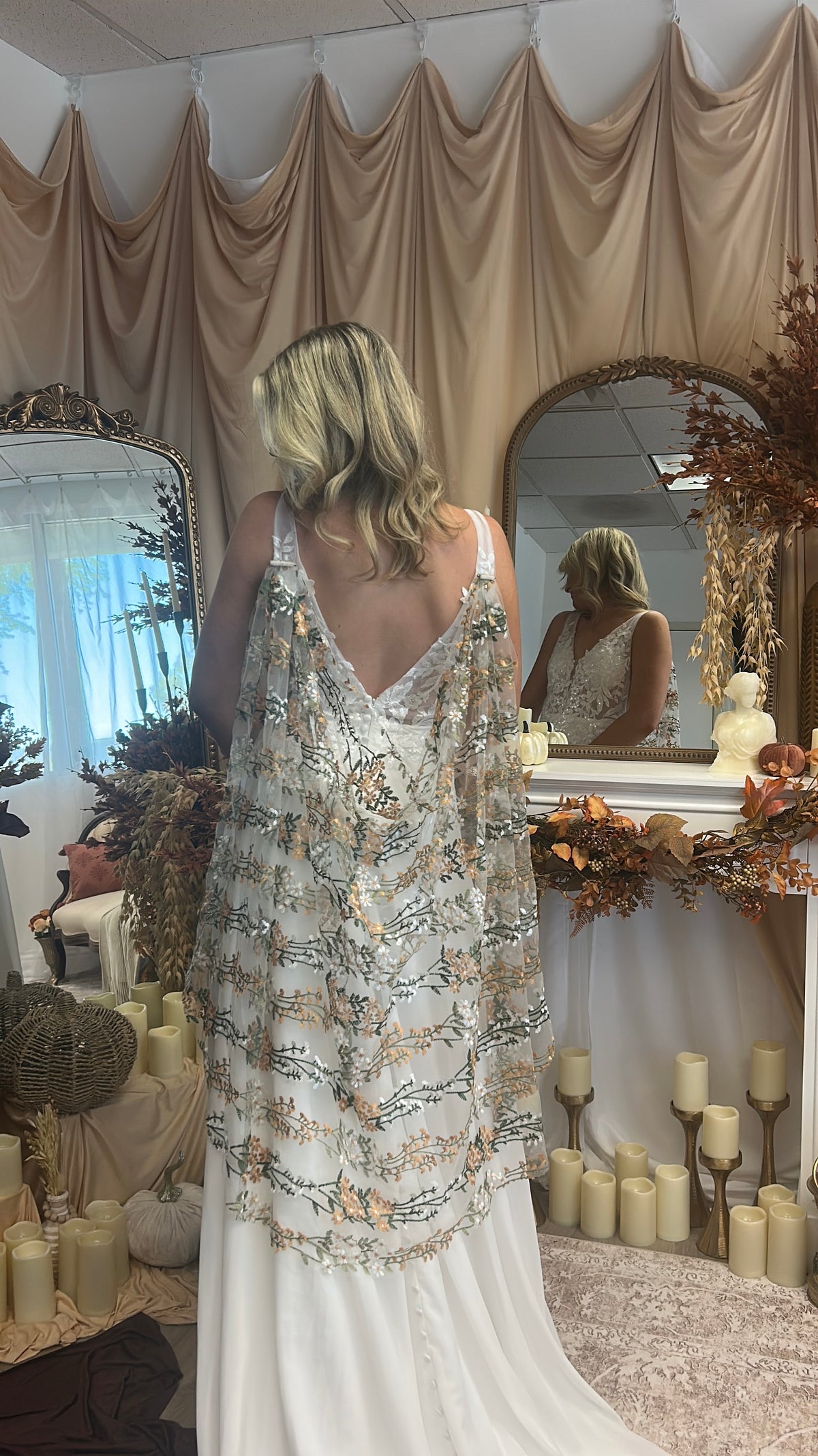 Harvest Daisies Cape | Floral Wedding Veil