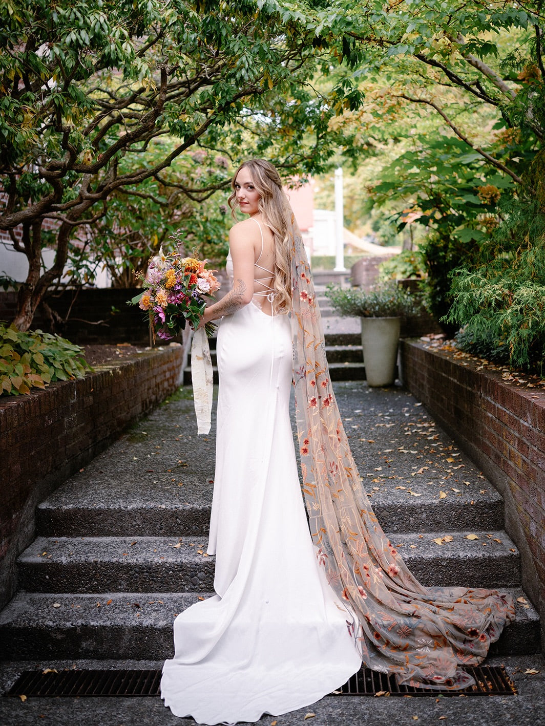 Autumn Leaves Falling Veil | TAN TULLE | Floral Wedding Veil Belle Botanical Creations LLC Autumn Leaves Falling Veil | TAN TULLE | Floral Wedding Veil Belle Botanical Creations LLC