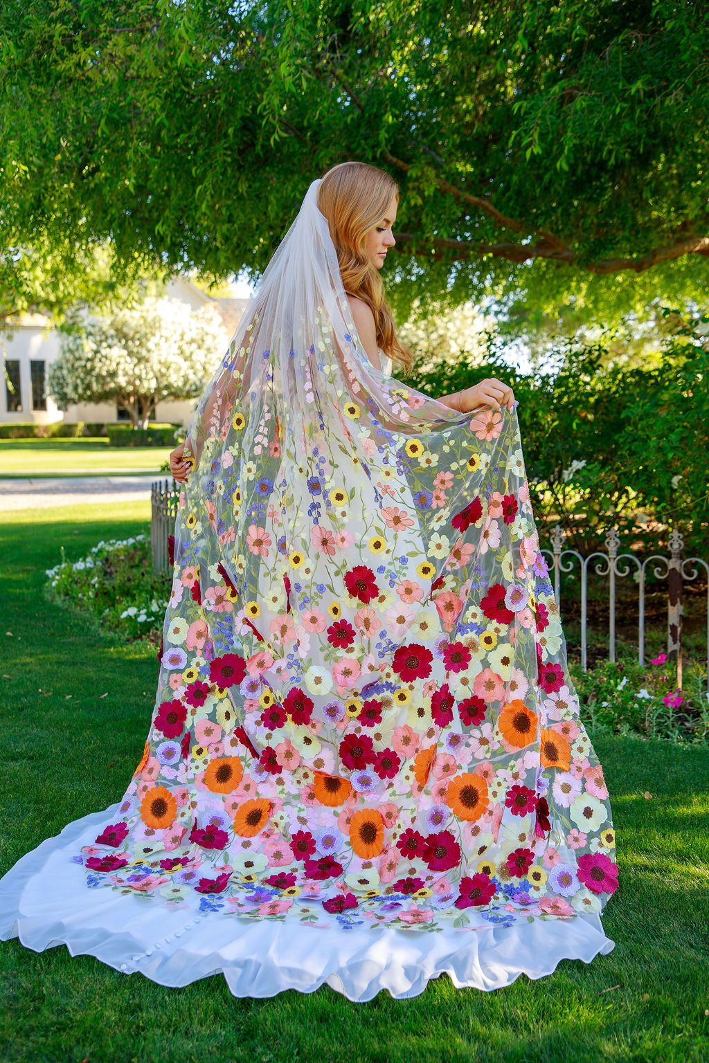 Betty's Garden | Floral Wedding Veil – Belle Botanical Creations LLC