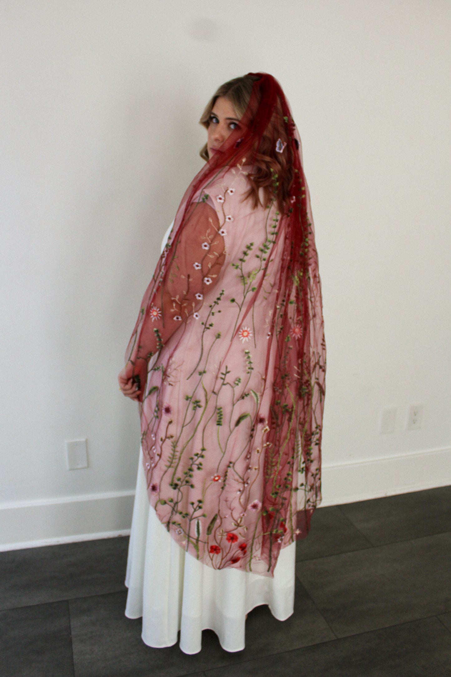 Red Wildflower (limited edition) | Floral Wedding Veil