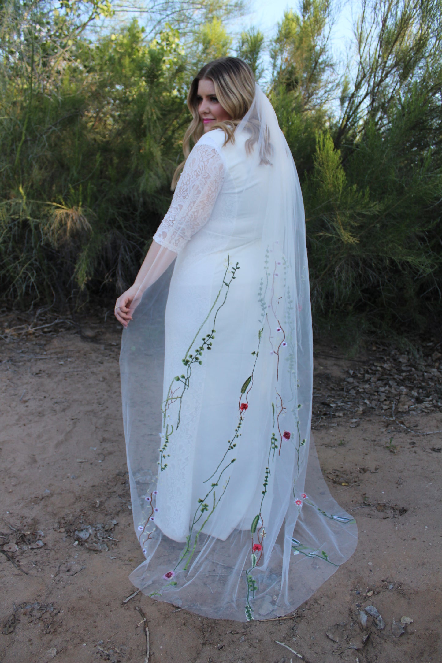 Minimal Wildflower | Floral Wedding Veil