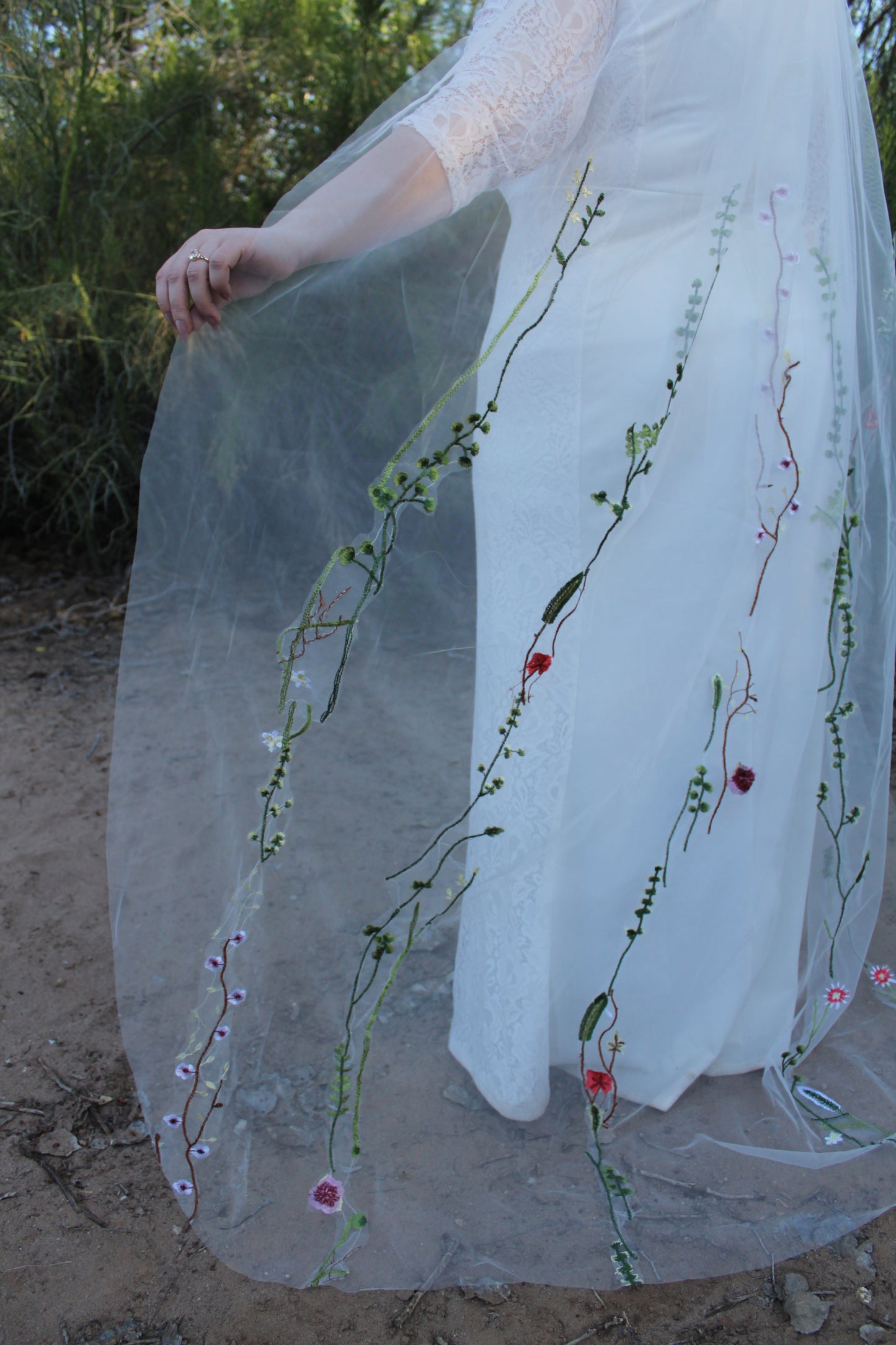 Minimal Wildflower | Floral Wedding Veil