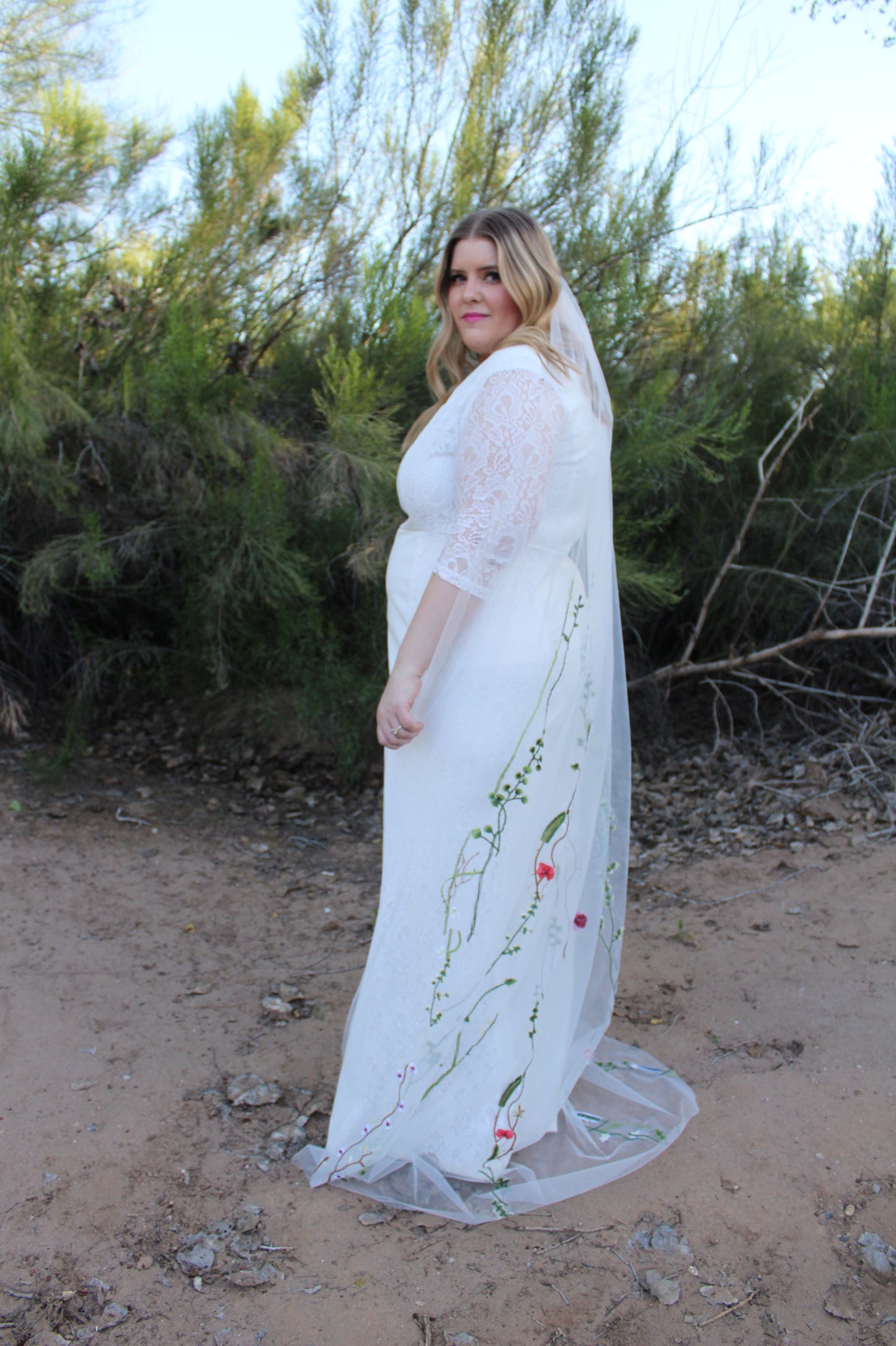 Minimal Wildflower | Floral Wedding Veil