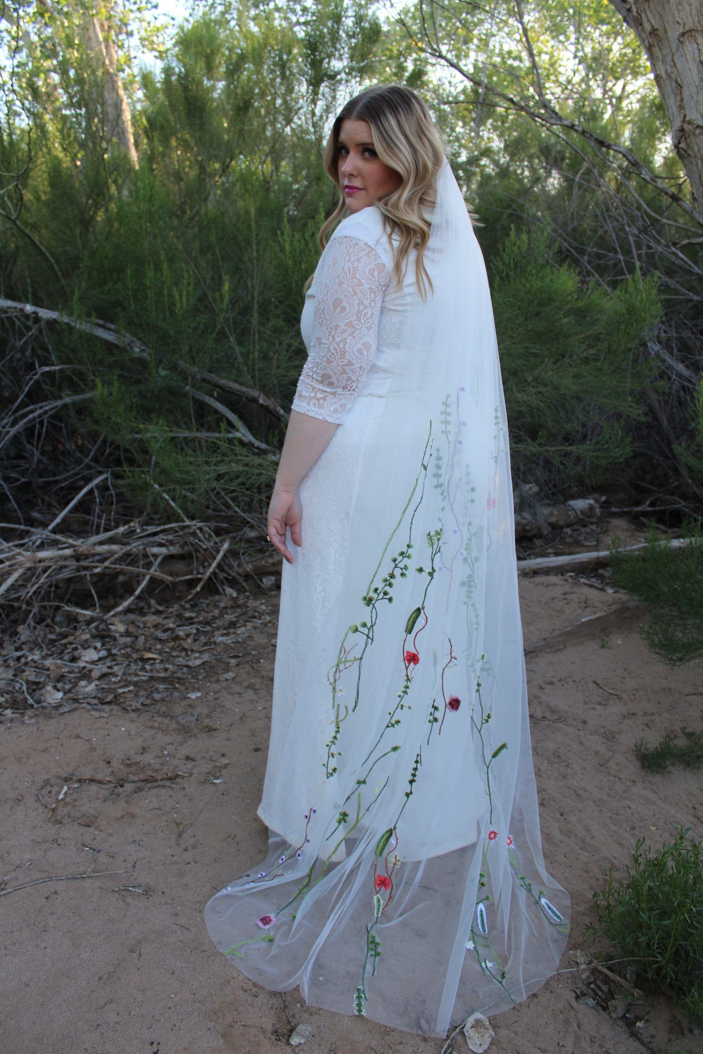 Minimal Wildflower | Floral Wedding Veil