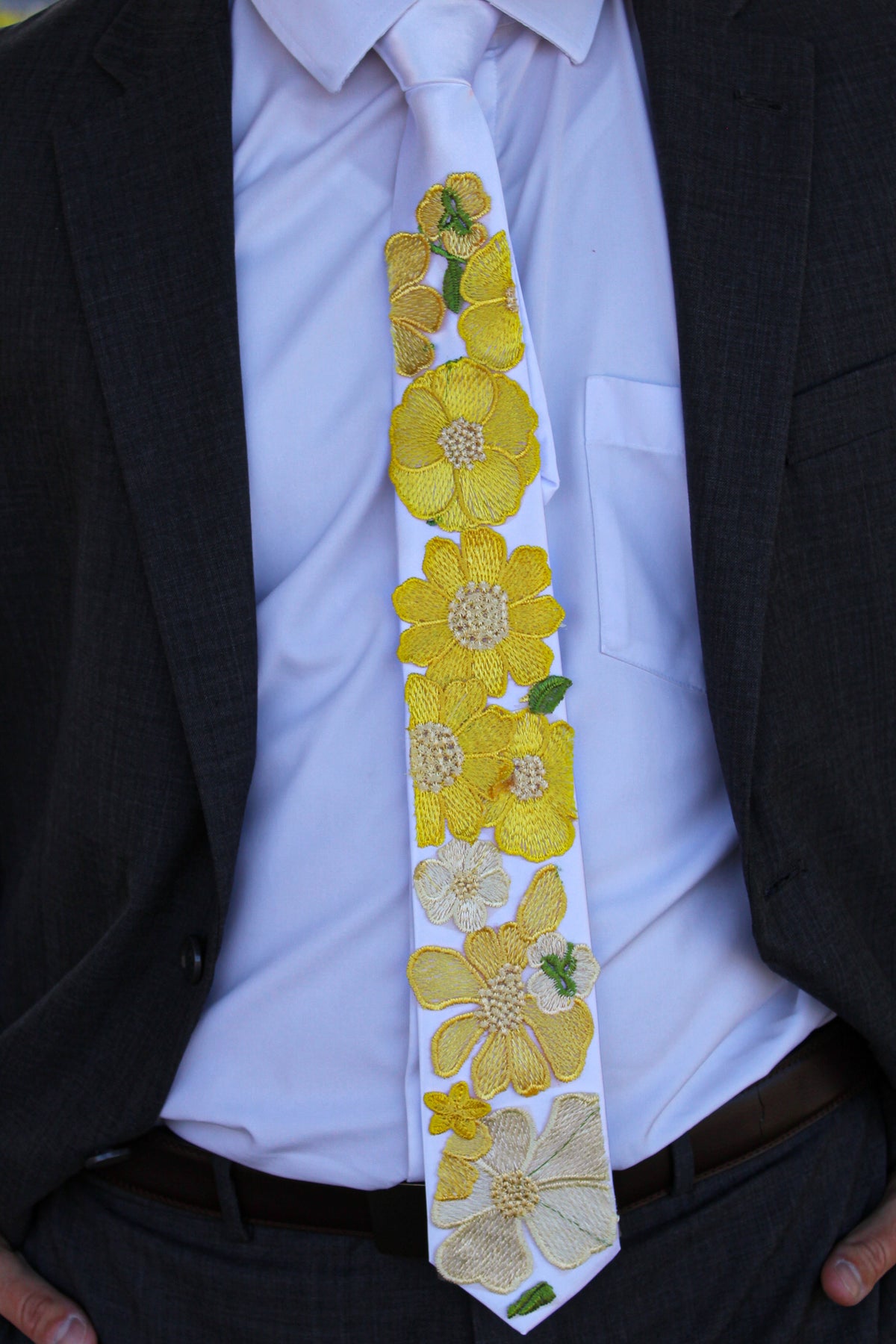 Sunrise Blvd | Floral Embroidery Ties