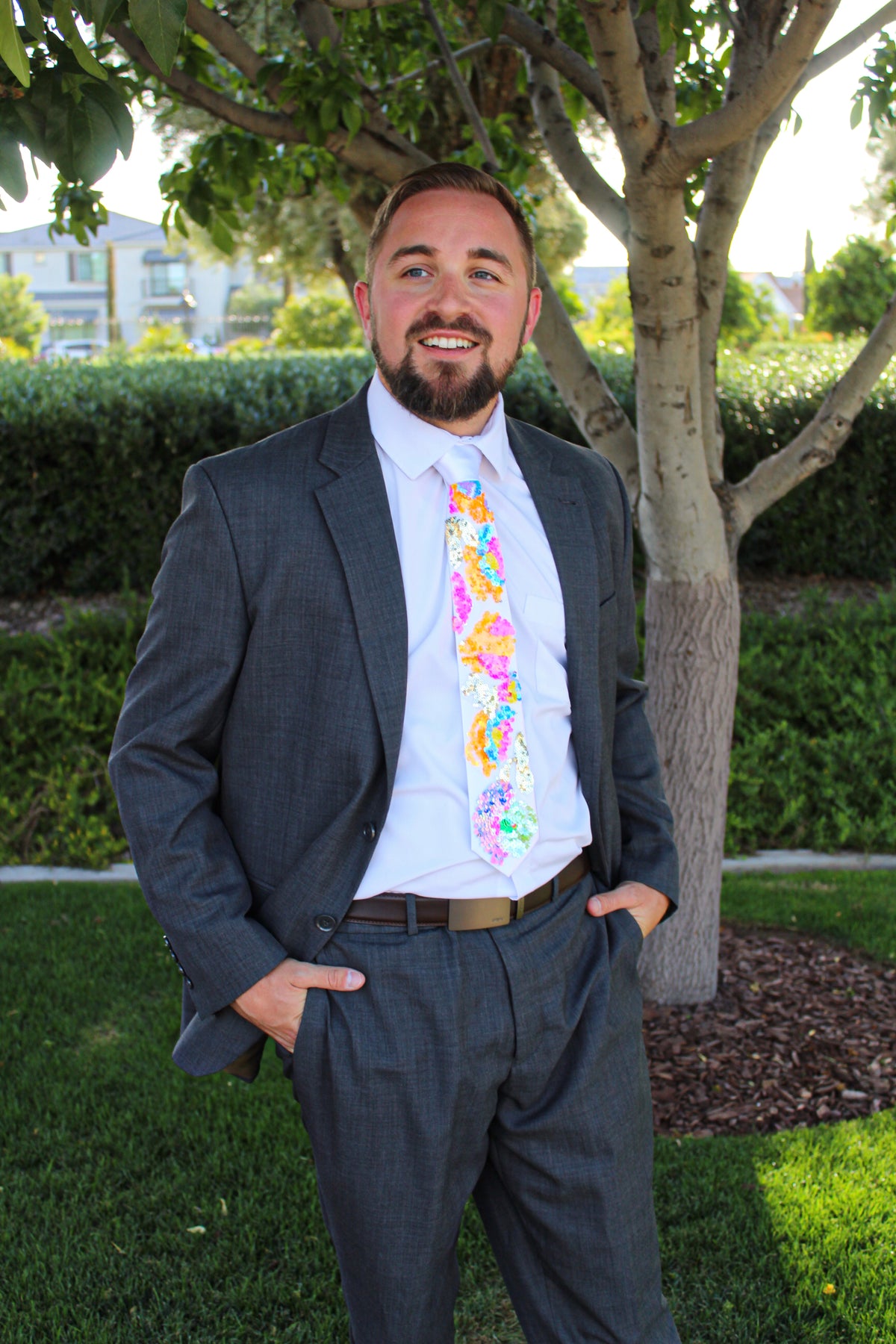 Sparking Daylight | Floral Embroidery Sequin Tie