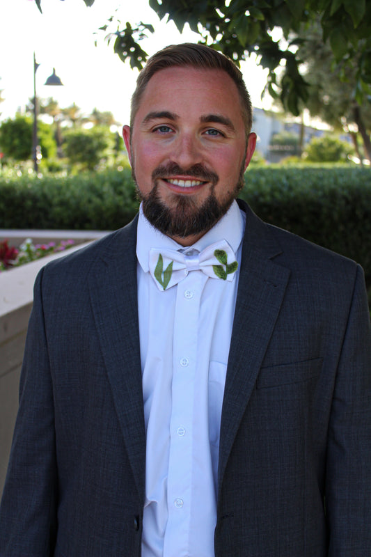 Evermore Bow | Greenery Tie