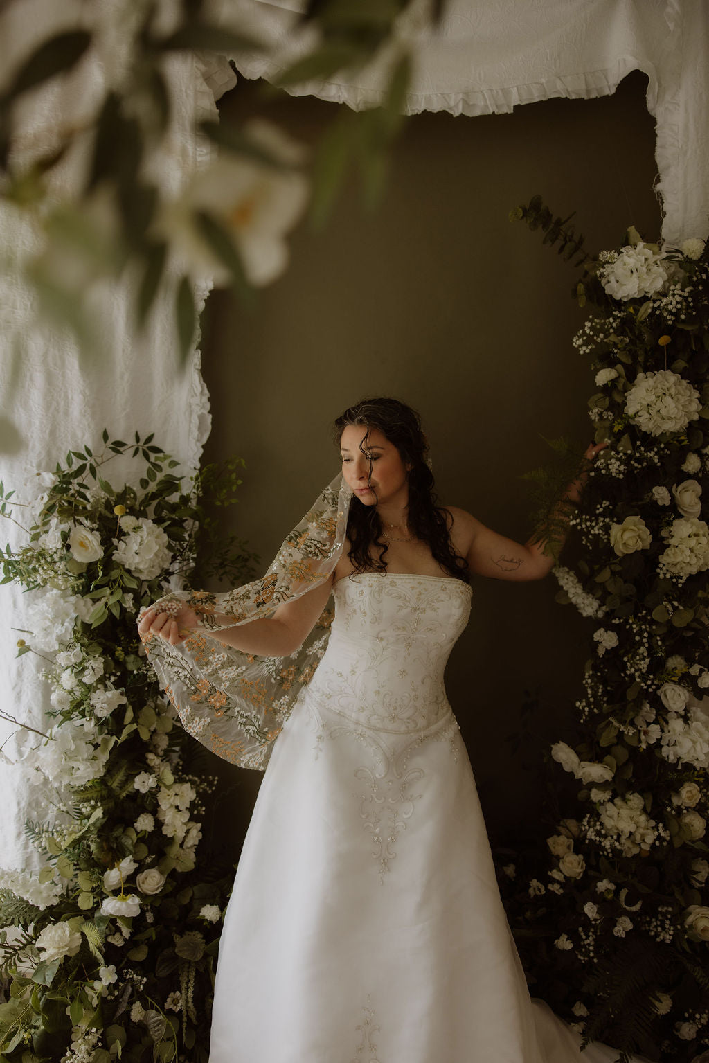 Harvest Daisies | Floral Wedding Veil