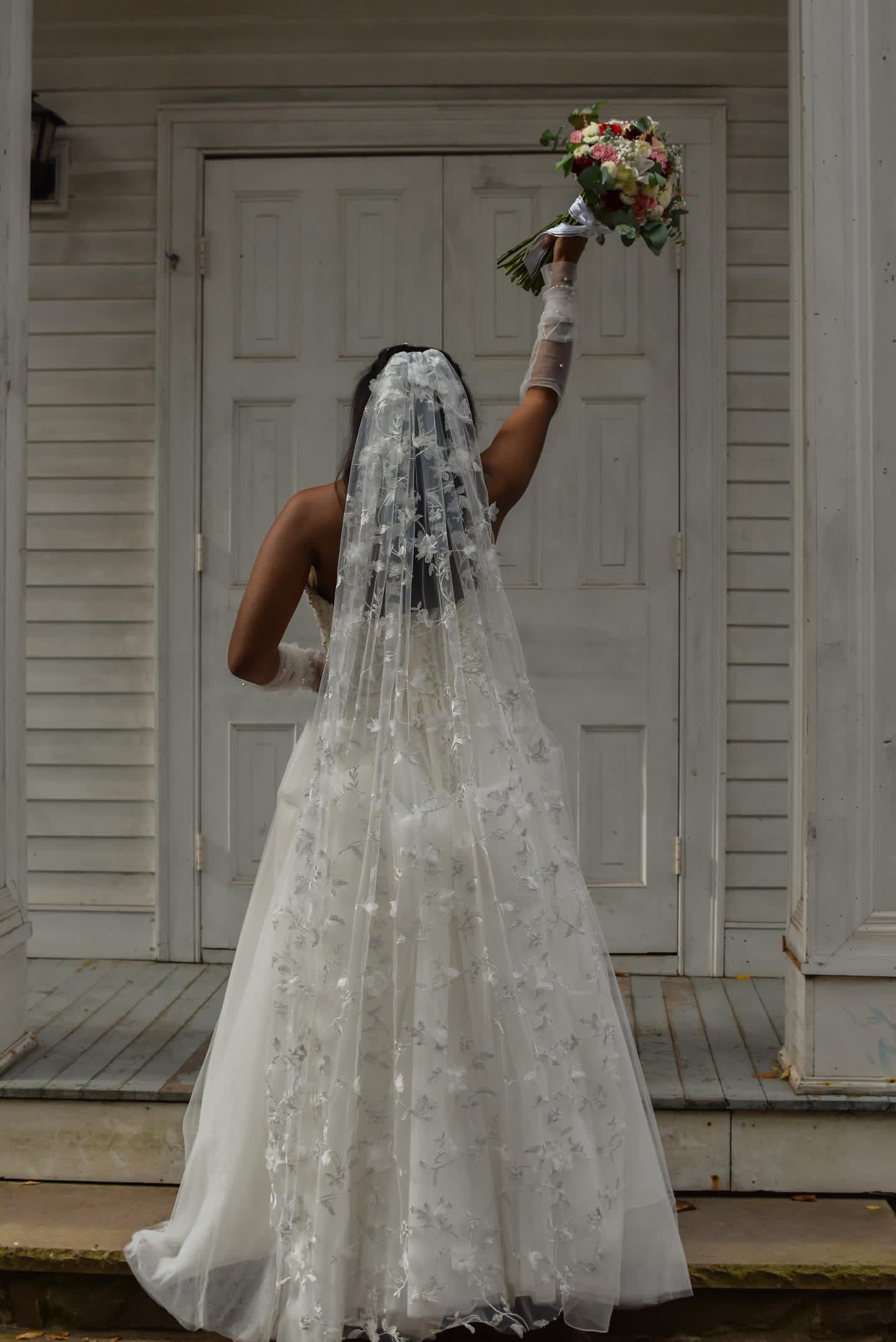 Leaves Falling Down | Floral Wedding Veil