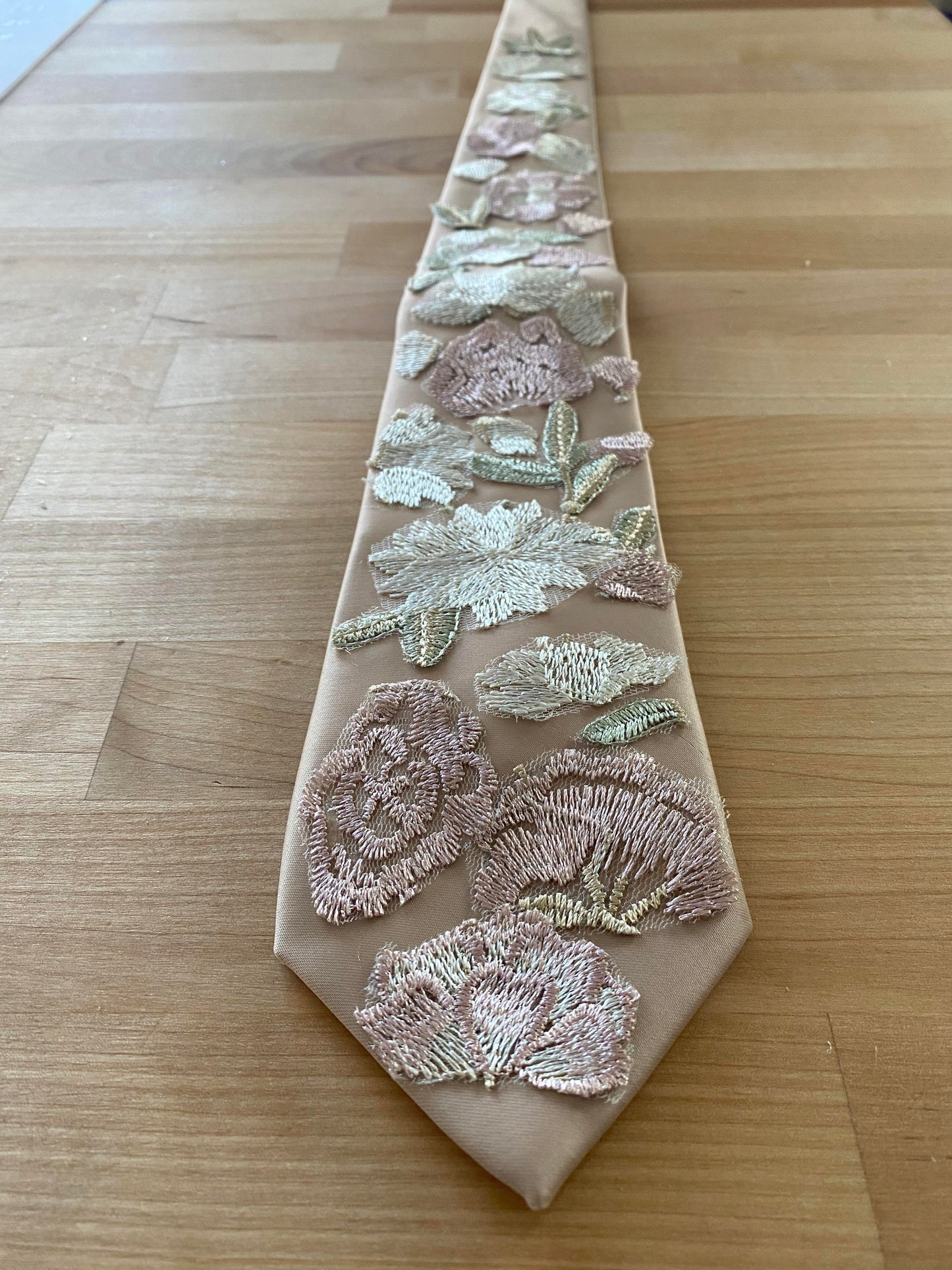 Blossom Essence Tan Tie (Clearance/Final Sale)