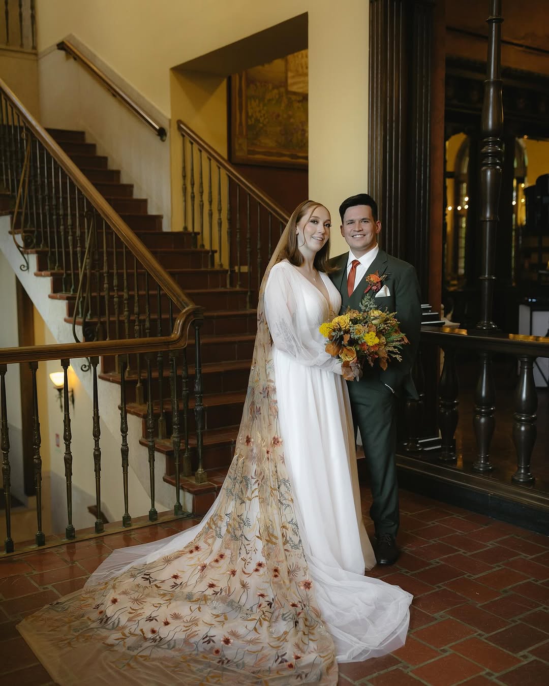 Autumn Leaves Falling Veil | TAN TULLE | Floral Wedding Veil