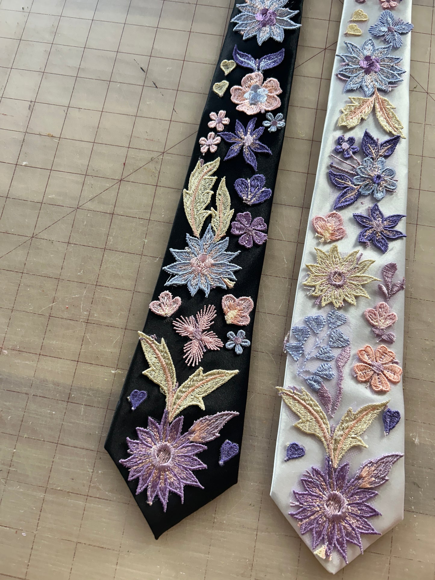 Purple Starry Night | Floral Tie