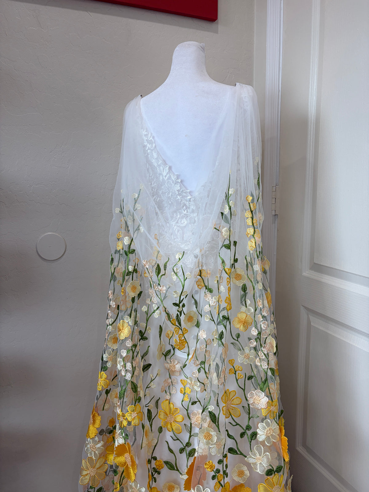Sunrise Blvd Cape | Floral Wedding Veil