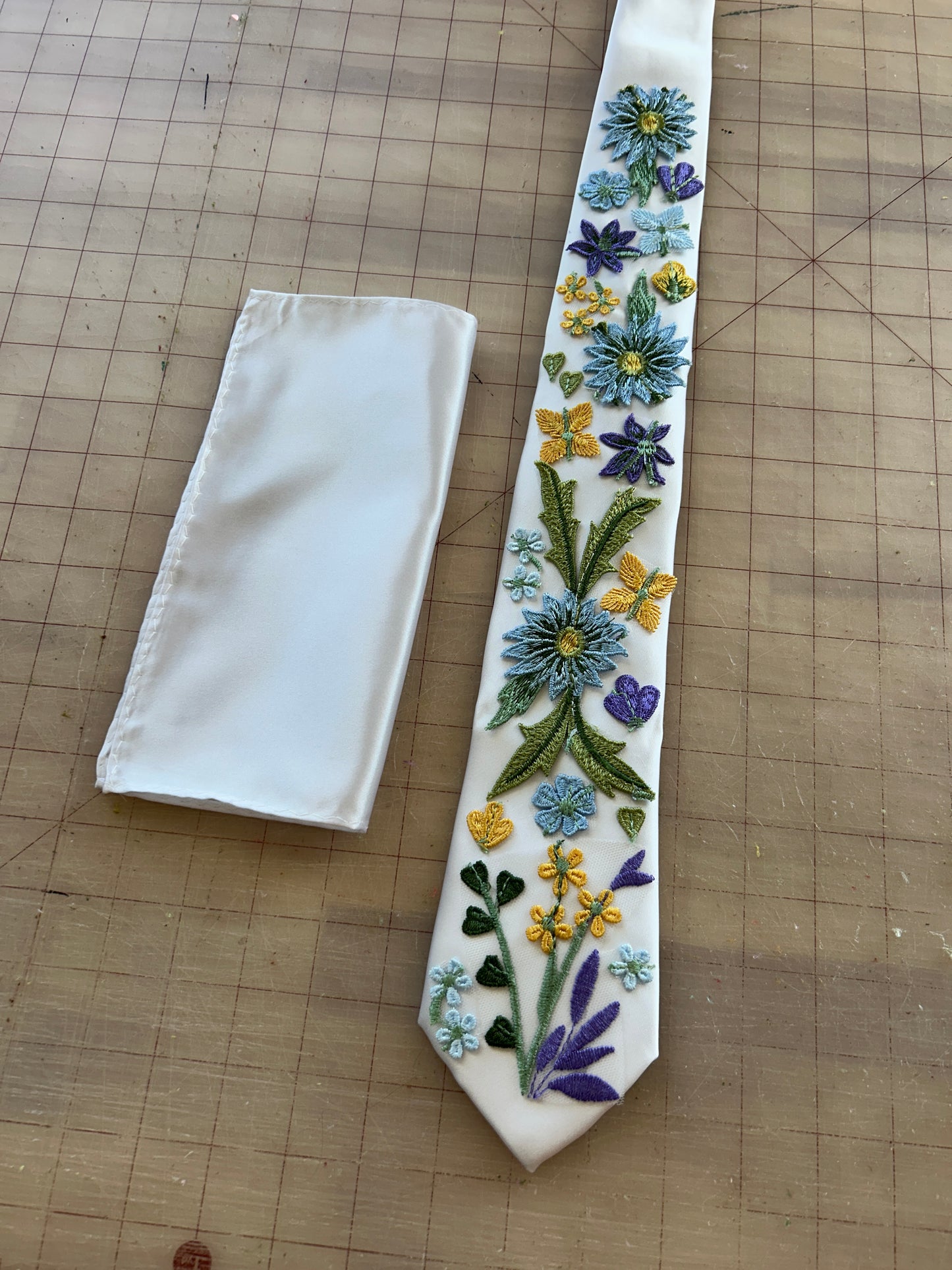 Starry Night | Floral Tie
