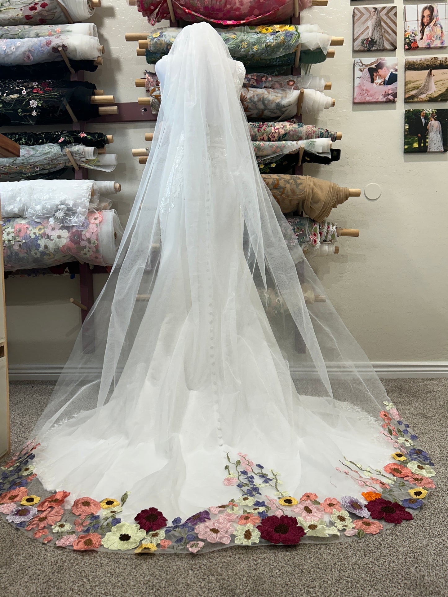 Minimal Betty's Garden (+ more options) | Floral Embroidery Veil