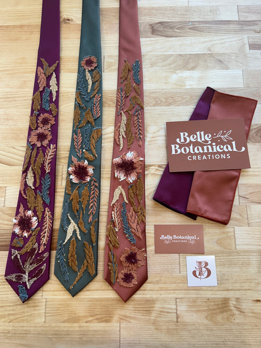 Autumn Leaves Falling | Floral Tie