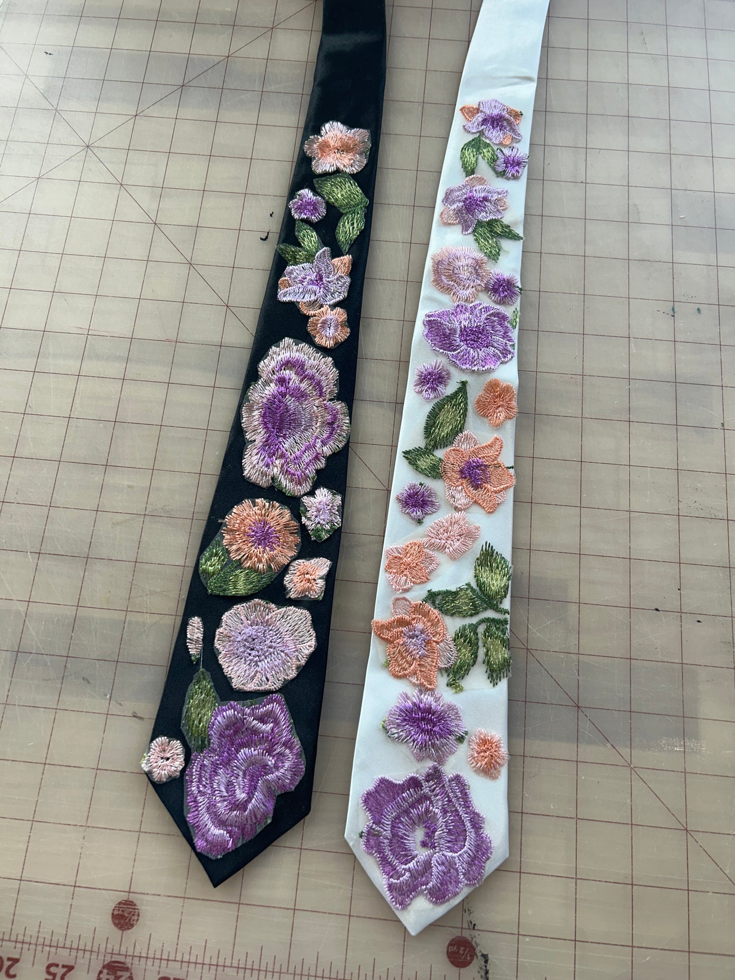 Purple Peachy Rose | Floral Tie