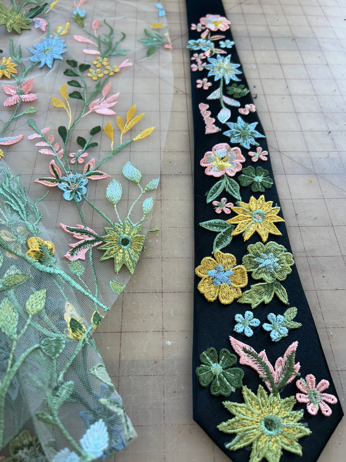 Pink Starry | Floral Embroidery Ties