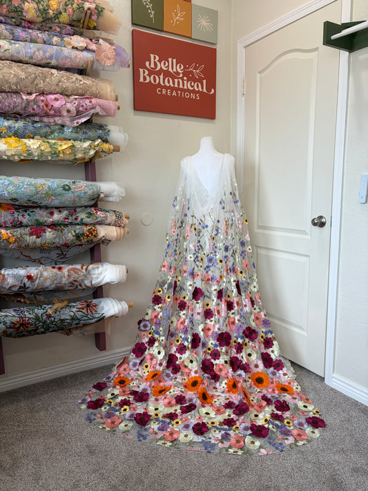 Betty's Garden Cape | Floral Wedding