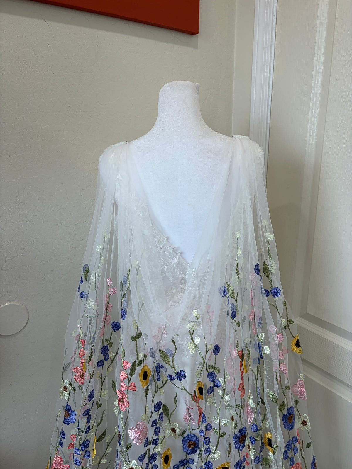 Betty's Garden Cape | Floral Wedding Veil