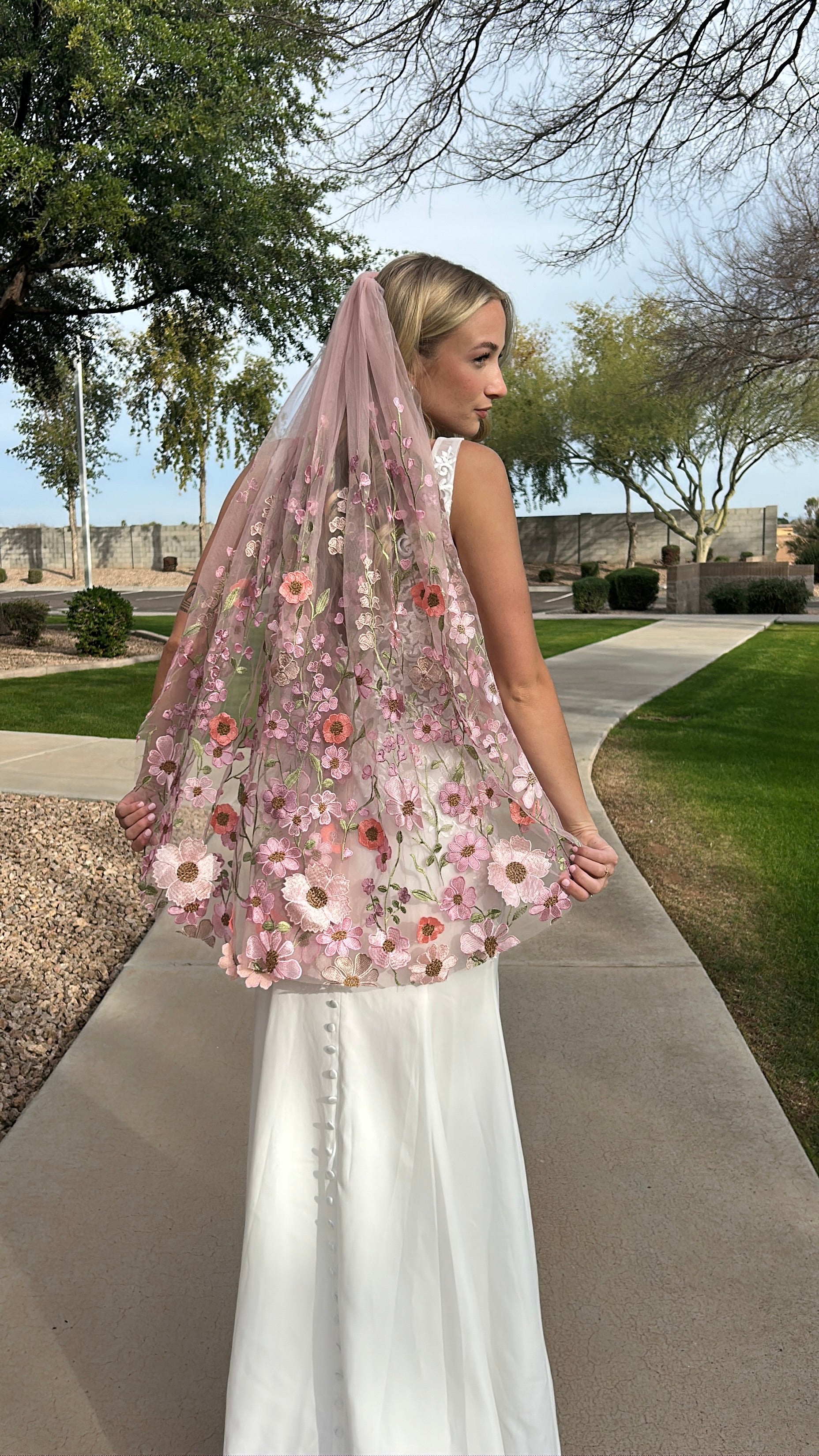 Lover | Floral Wedding Veil – Belle Botanical Creations LLC