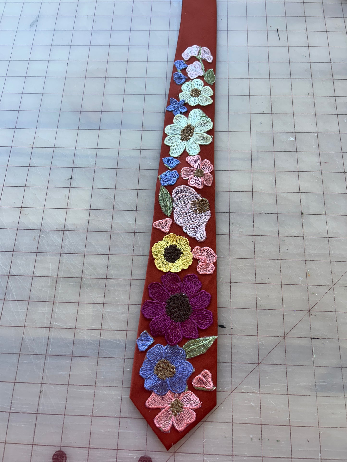 Betty's Garden | Floral Tie