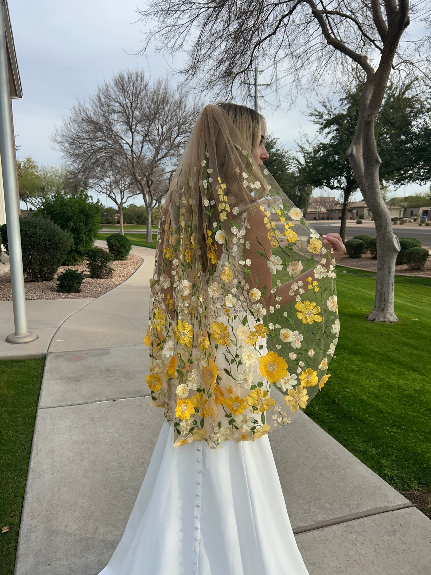Sunrise Blvd | Floral Wedding Veil