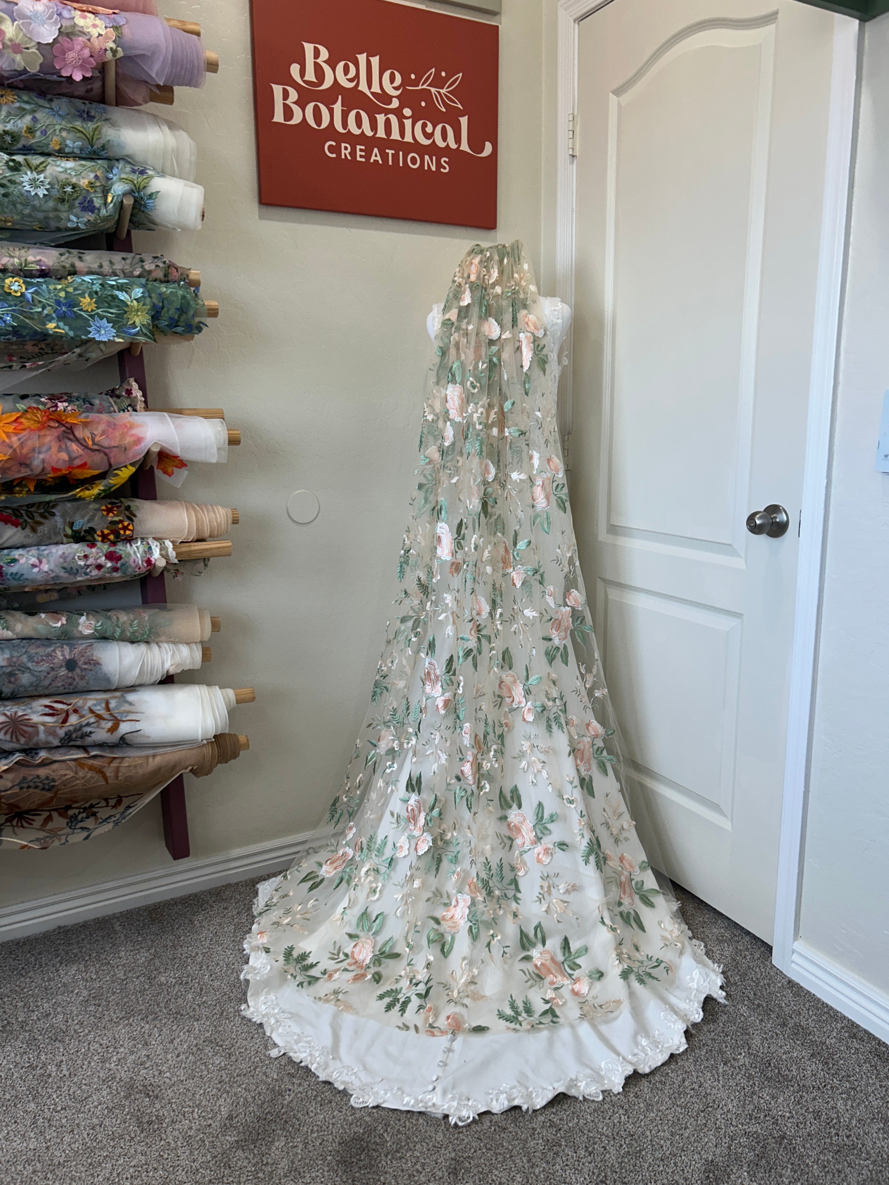 Vintage Rose | Floral Wedding Veil – Belle Botanical Creations LLC