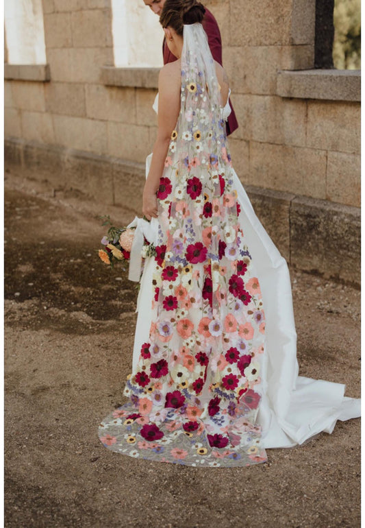 Betty's Garden | Floral Wedding Veil