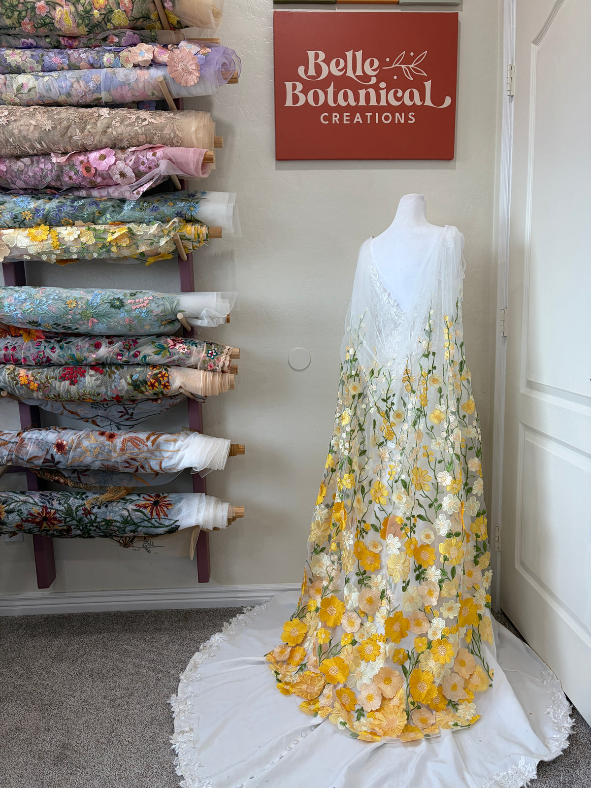 Sunrise Blvd Cape | Floral Wedding Veil