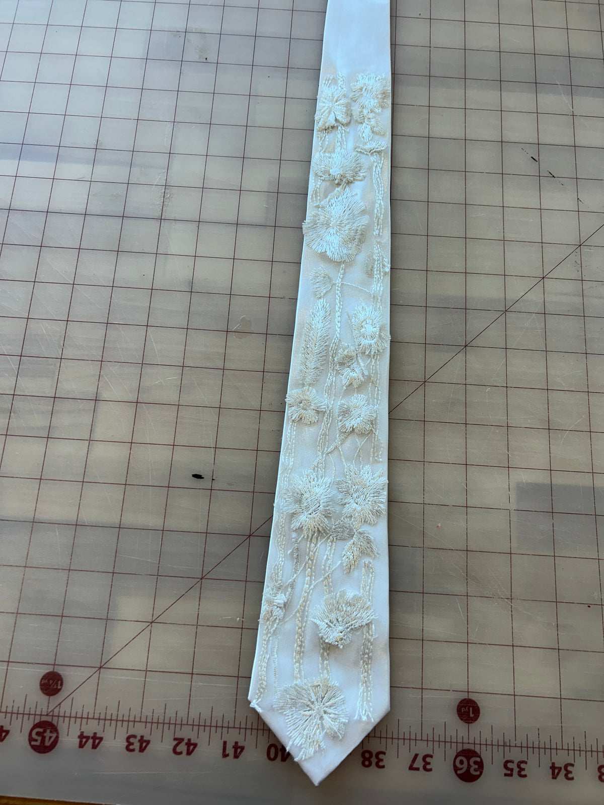 Ivory Wildflower | Floral Embroidery Ties