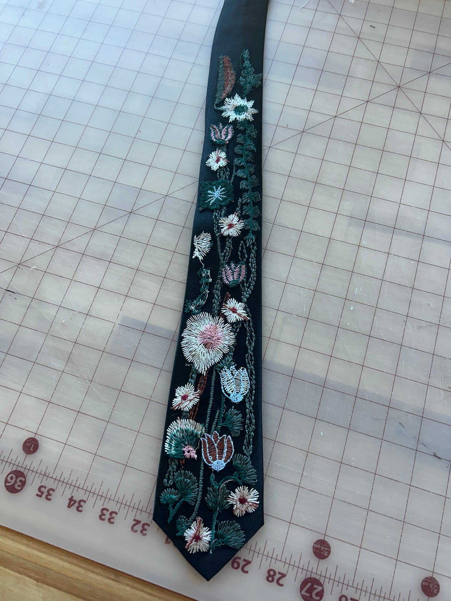 Green Wildflower |  Floral Ties