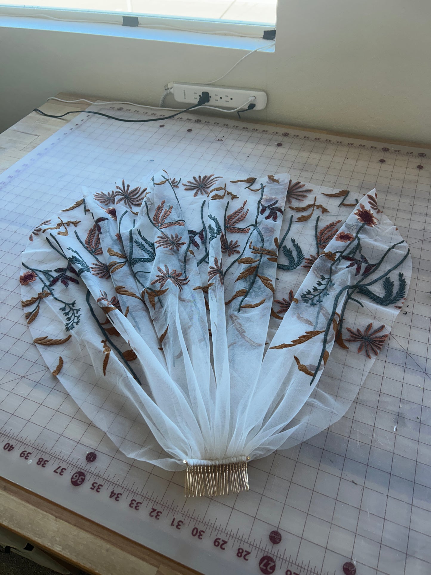 Autumn Leaves Falling | WHITE TULLE | Floral Wedding Veil