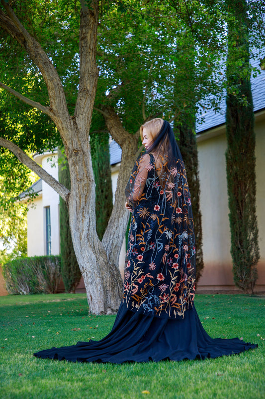 Autumn Leaves Falling | BLACK TULLE | Floral Wedding Veil