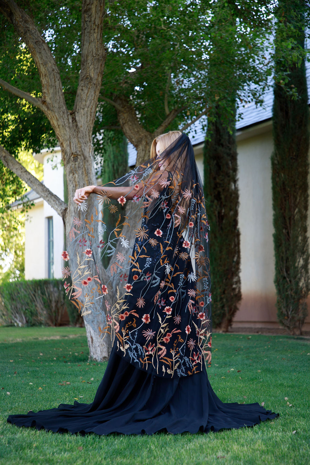 Autumn Leaves Falling | BLACK TULLE | Floral Wedding Veil