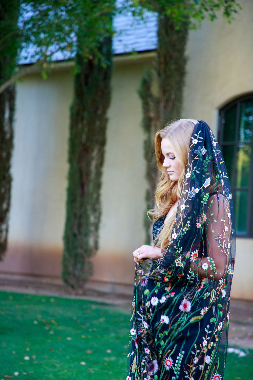 Vibrant Wildflower | BLACK TULLE | Floral Wedding Veil